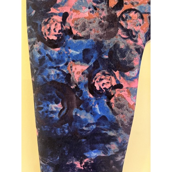 LULULEMON CROPPED MIDRISE WUNDER UNDER LEFGINGS..! Size 6 - Picture 3 of 10